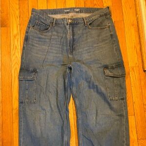 Old Navy Women’s Cargo Wide Leg Jeans Size 16